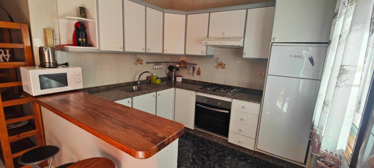 דירות Apartamento Brisas Del Medano מראה חיצוני תמונה